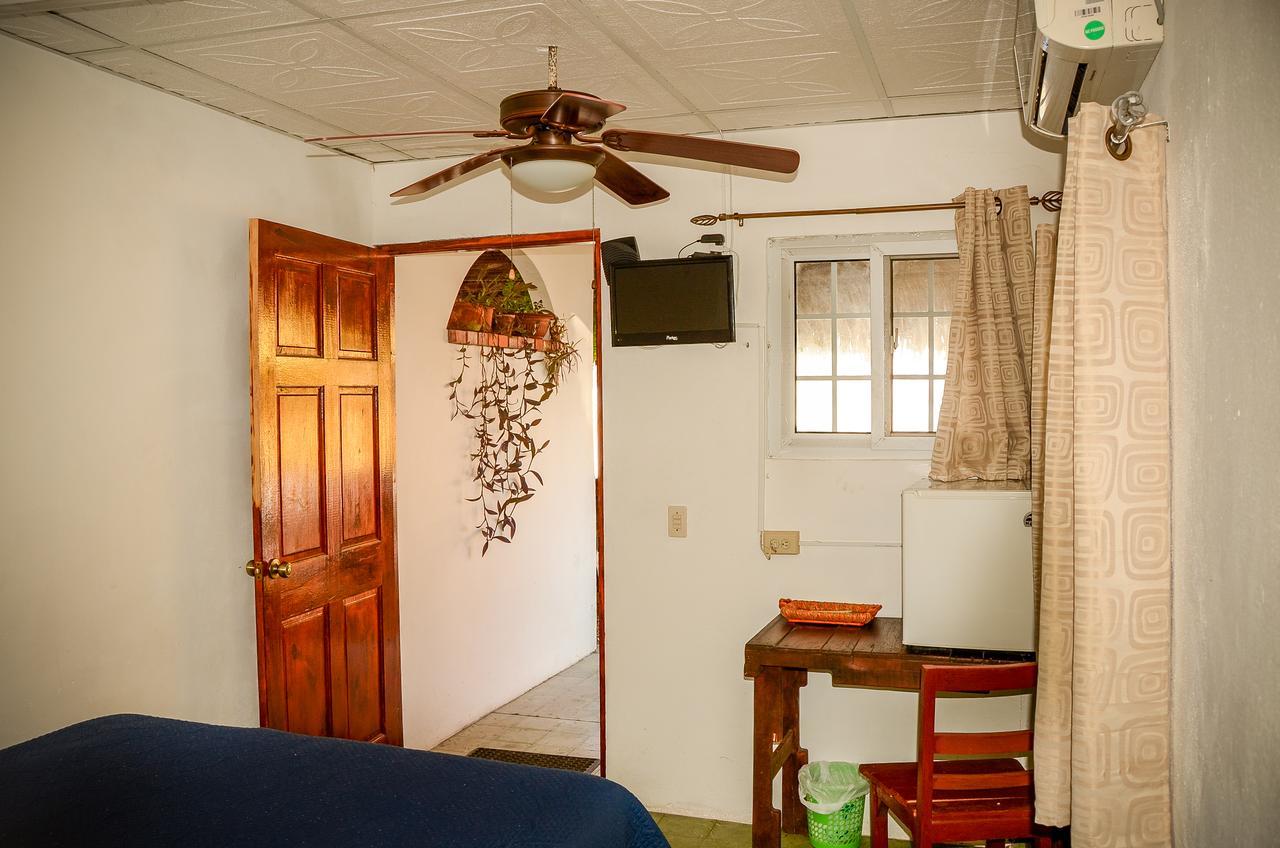 San Carlos Beach Inn Dış mekan fotoğraf